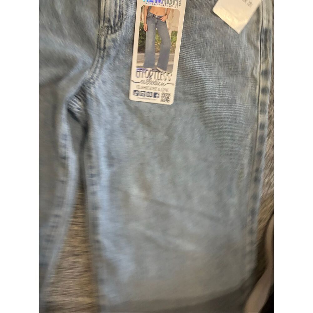 ❤️Forever 21 Rewash Classic Fit A-Line Flare Jeans - Picture 6 of 10